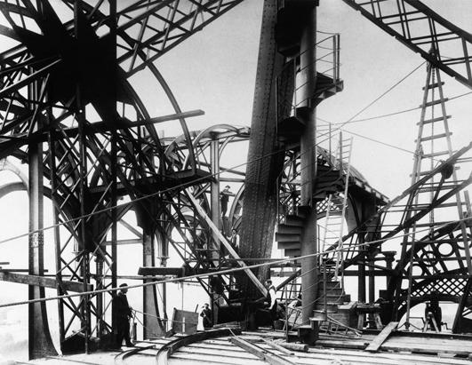 20-imagenes-de-la-construccion-de-la-torre-eiffel-oldskull-19