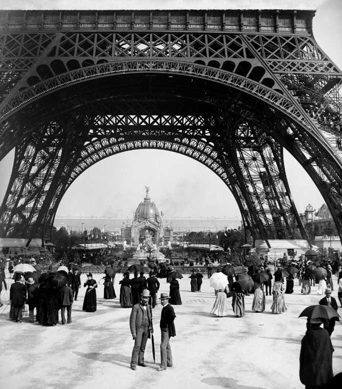 20-imagenes-de-la-construccion-de-la-torre-eiffel-oldskull-22-1