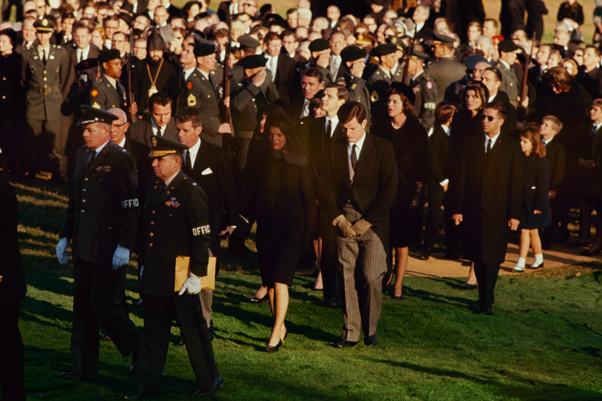 Funeral_Kennedy-photography-oldskull-98