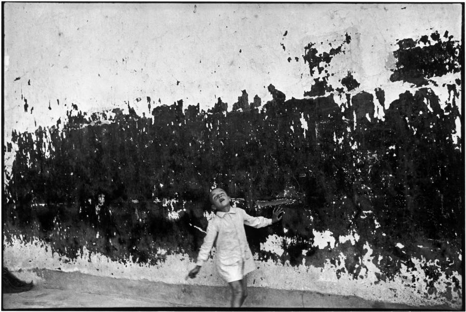 HENRI CARTIER-BRESSON-Photography-oldskull-11