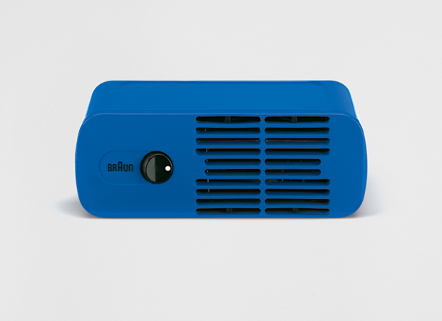 dieter-rams-design-HLD-4-hairdryer-oldskull-1