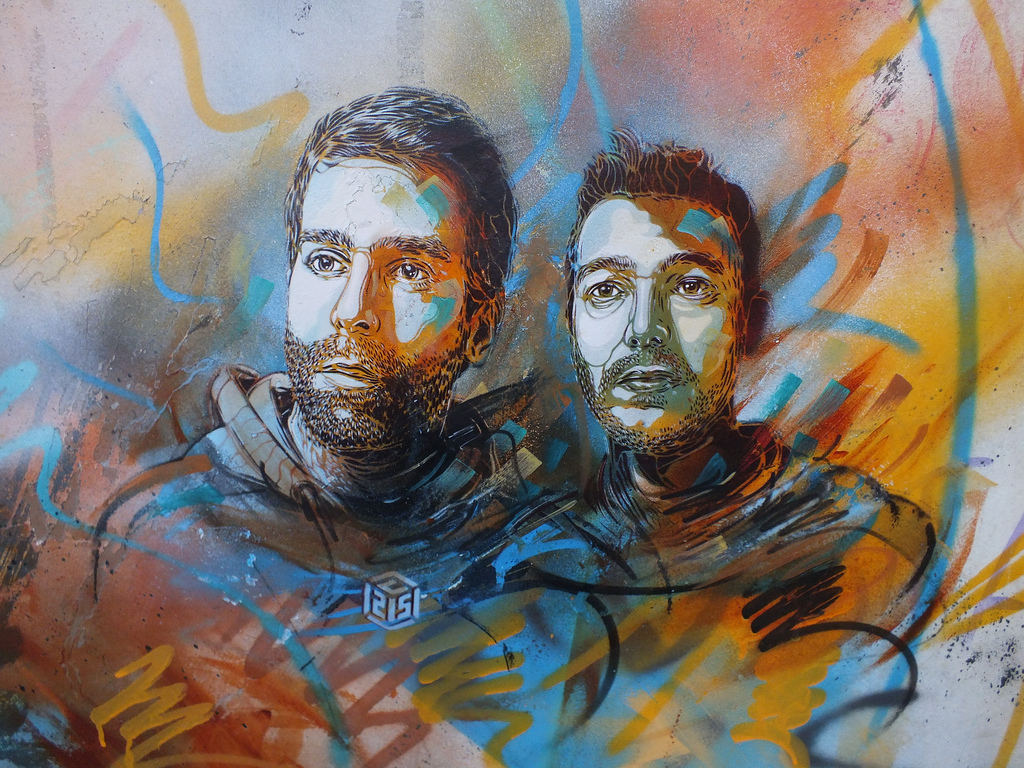c215-street-art-oldskull-2