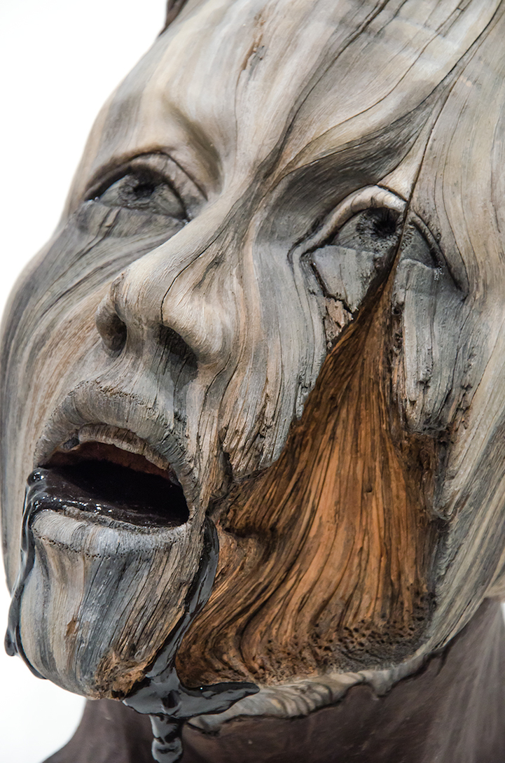 ChristopherDavidWhite-ceramic-scupltures-oldskull-1