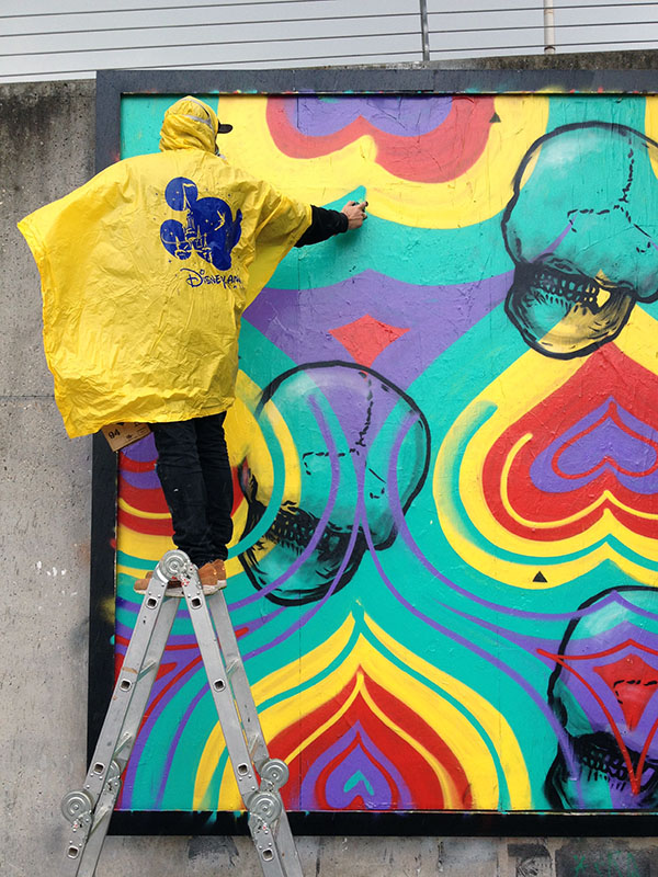 INSA-STREET-ART-ANIMATED-OLDSKULL-3-1