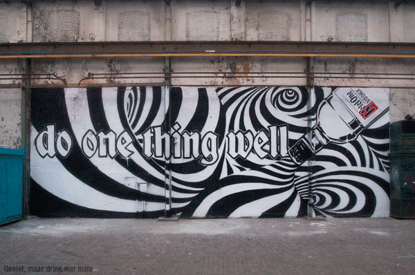 INSA-STREET-ART-ANIMATED-OLDSKULL-9