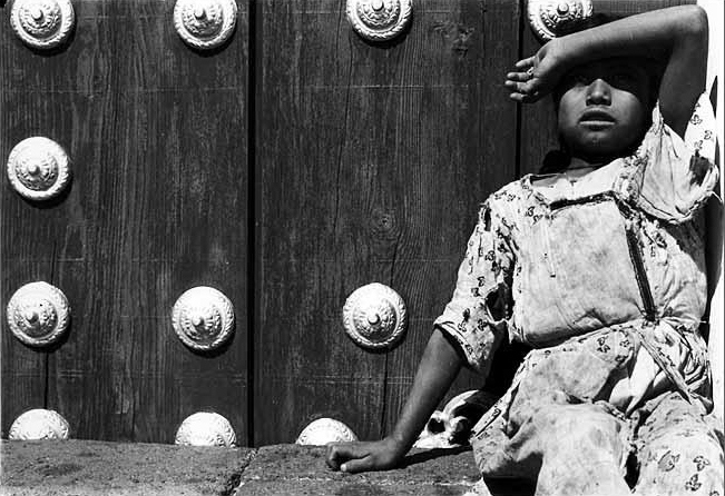 alvarezbravo-foto-oldskull-05