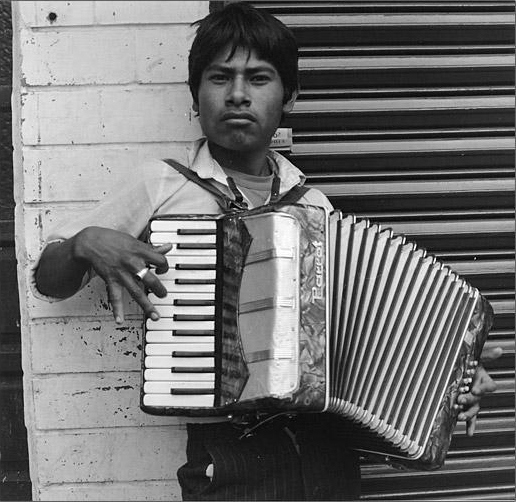 alvarezbravo-foto-oldskull-14
