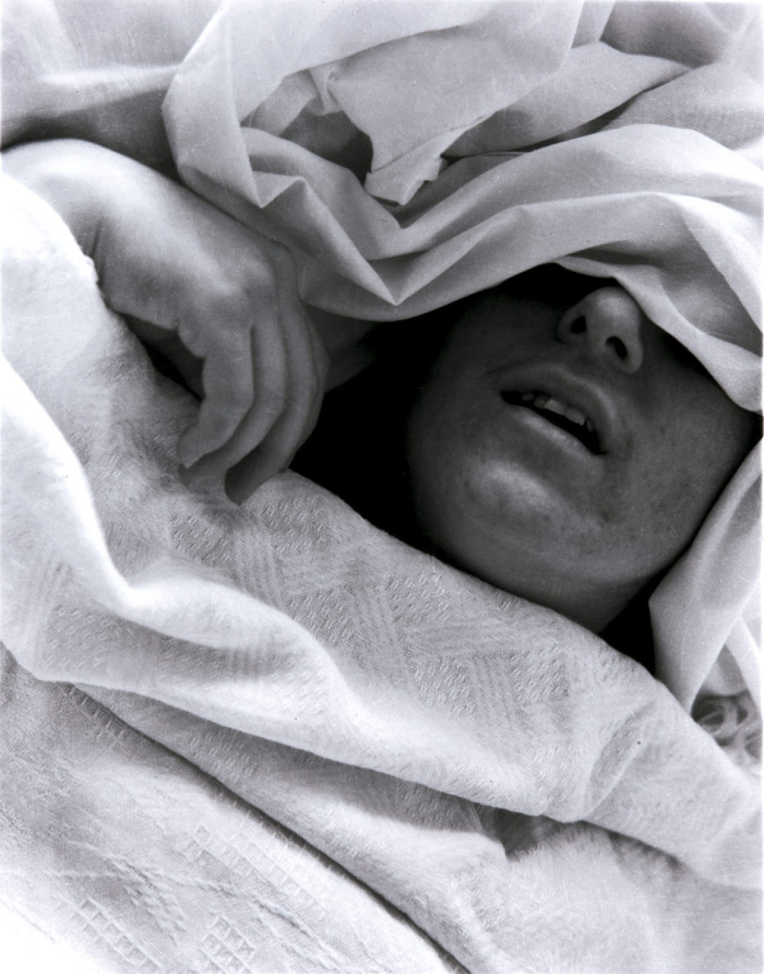 alvarezbravo-foto-oldskull-15