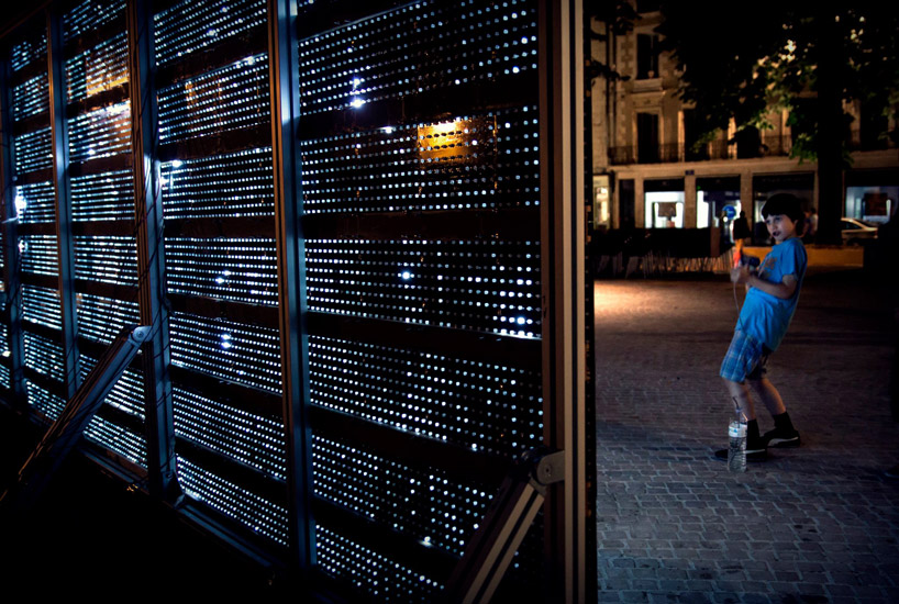 luz-agua-graffiti-03