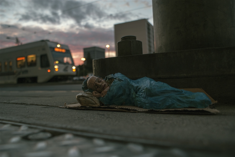 Eclipses de cemento isaac cordal 8