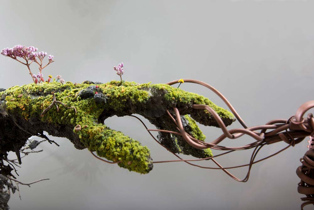 Emeric-chantier--floral-sculptures-2