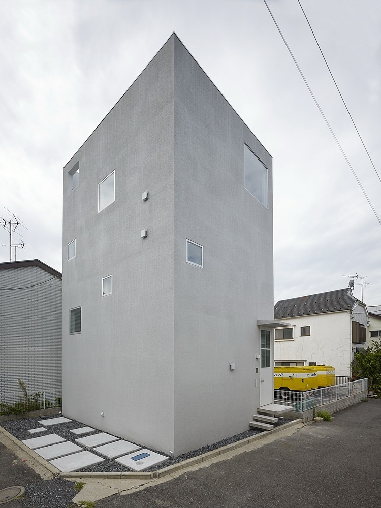 nishiochiai-arquitectura-escalera-11