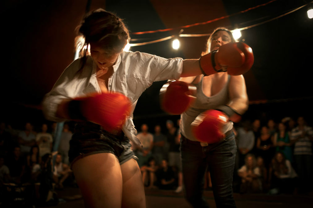 Circus-Tent-Boxers-photography-15