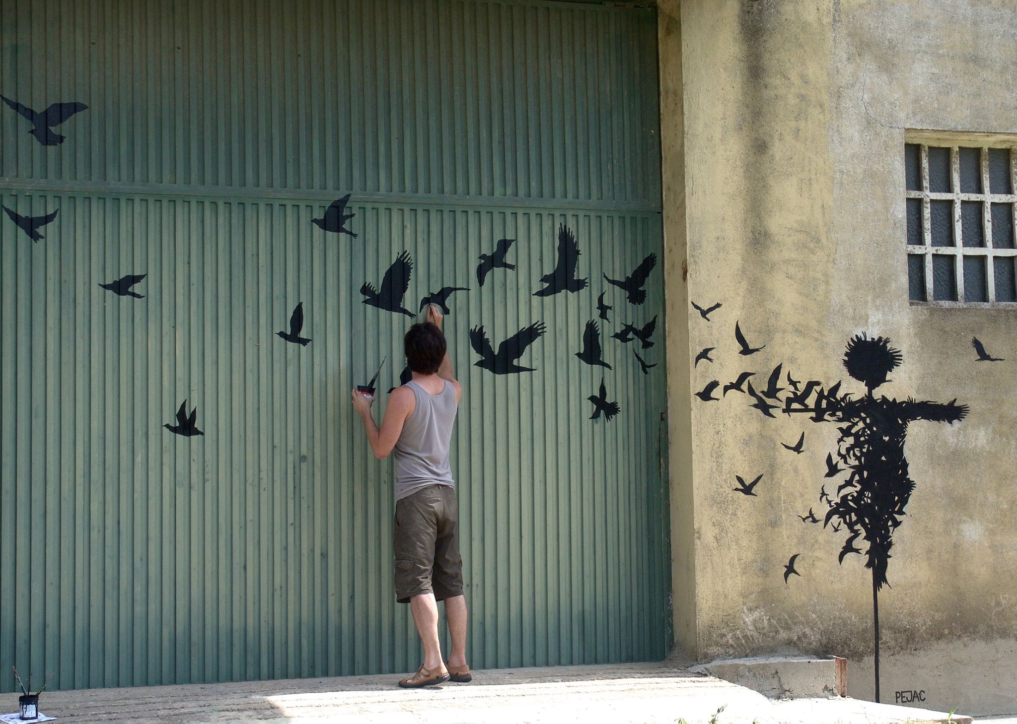 Creative-street-art-pejac-13