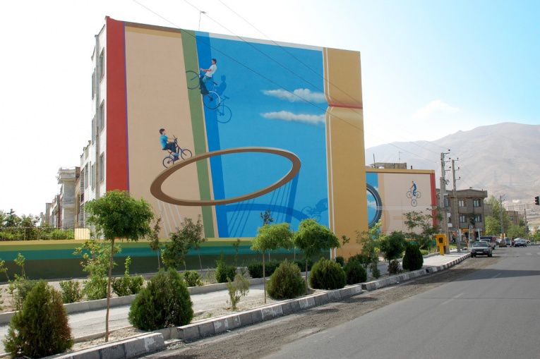 mehdi ghadyanloo street art optical illusion 15