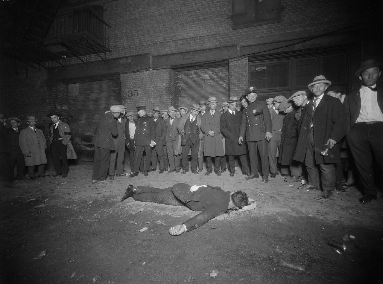 nypd crime photography murder in new york