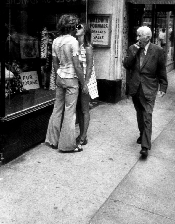 Leon Levinstein-fotografia-oldskull-01