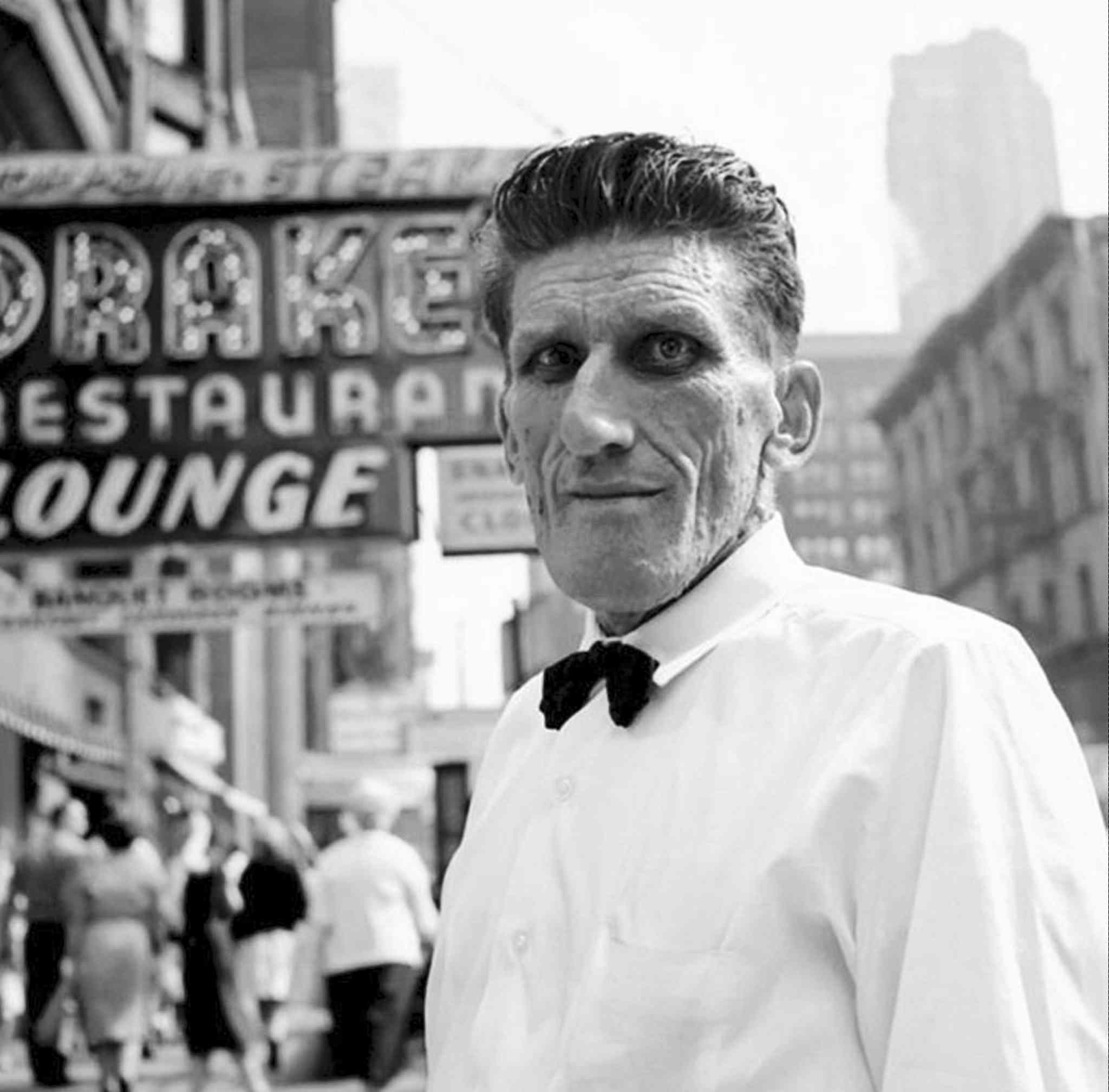 FINDING VIVIAN MAIER