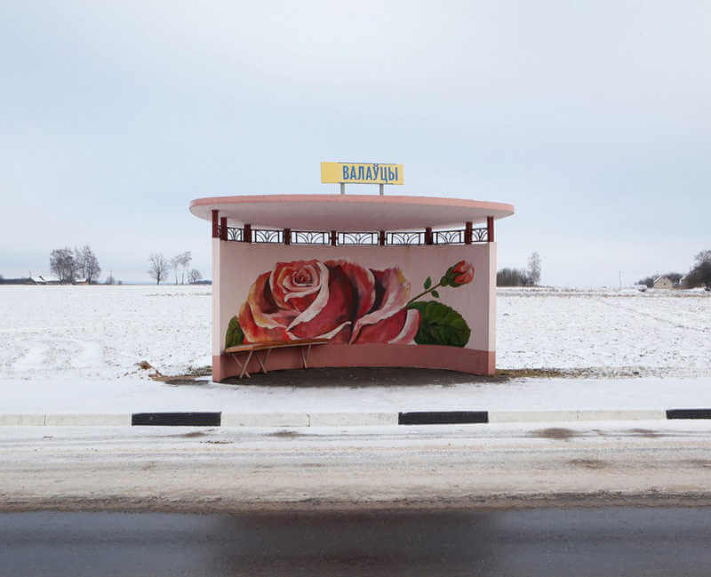 belarus-painting-bus-stops-oldskull-4