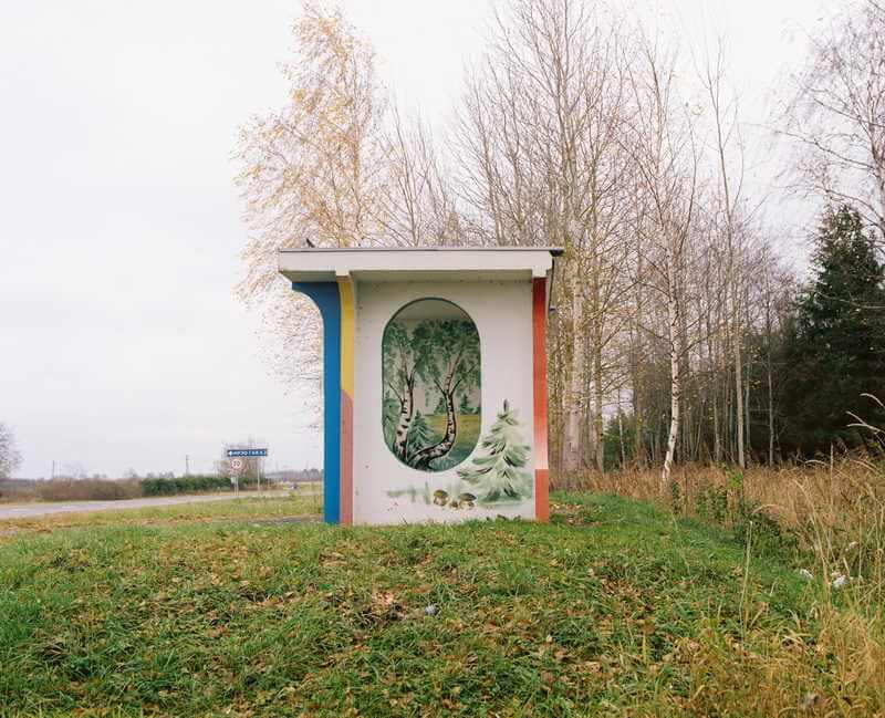 belarus-painting-bus-stops-oldskull-8