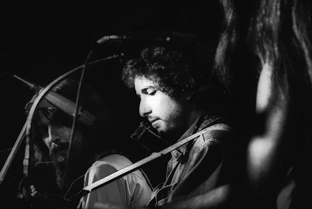 25 Iconic Photos of Rock Stars from the 1960s and 1970s Taken by Henry Diltz (24)
