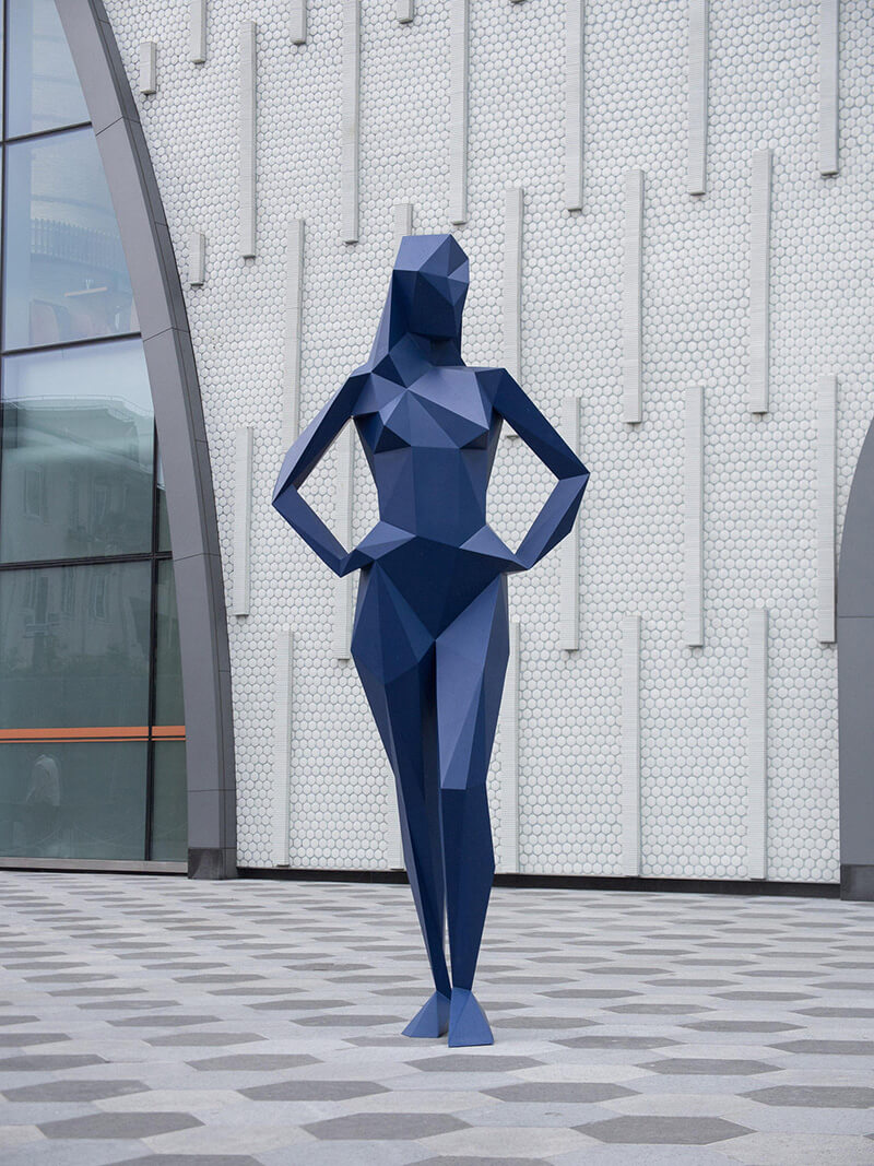 Faceted Sculptures by Xavier Veilhan - 03