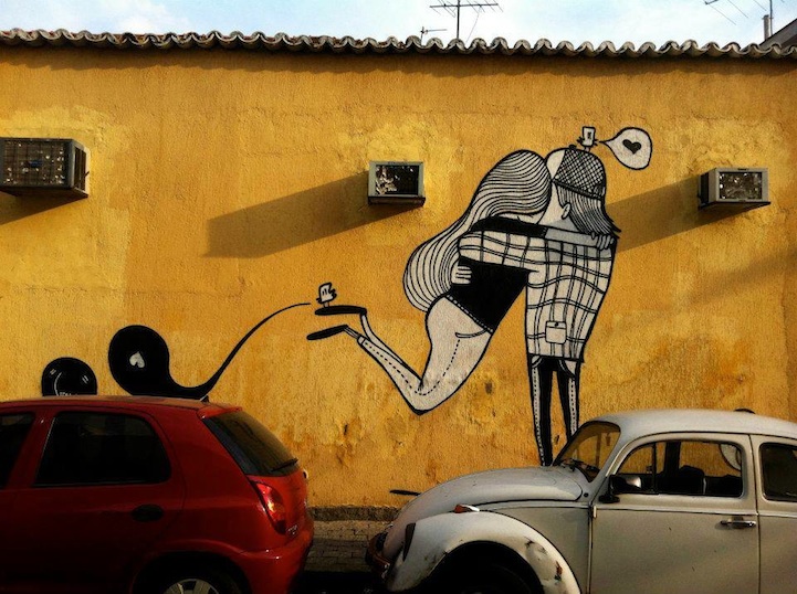 Street art bisous beso de dos chicos