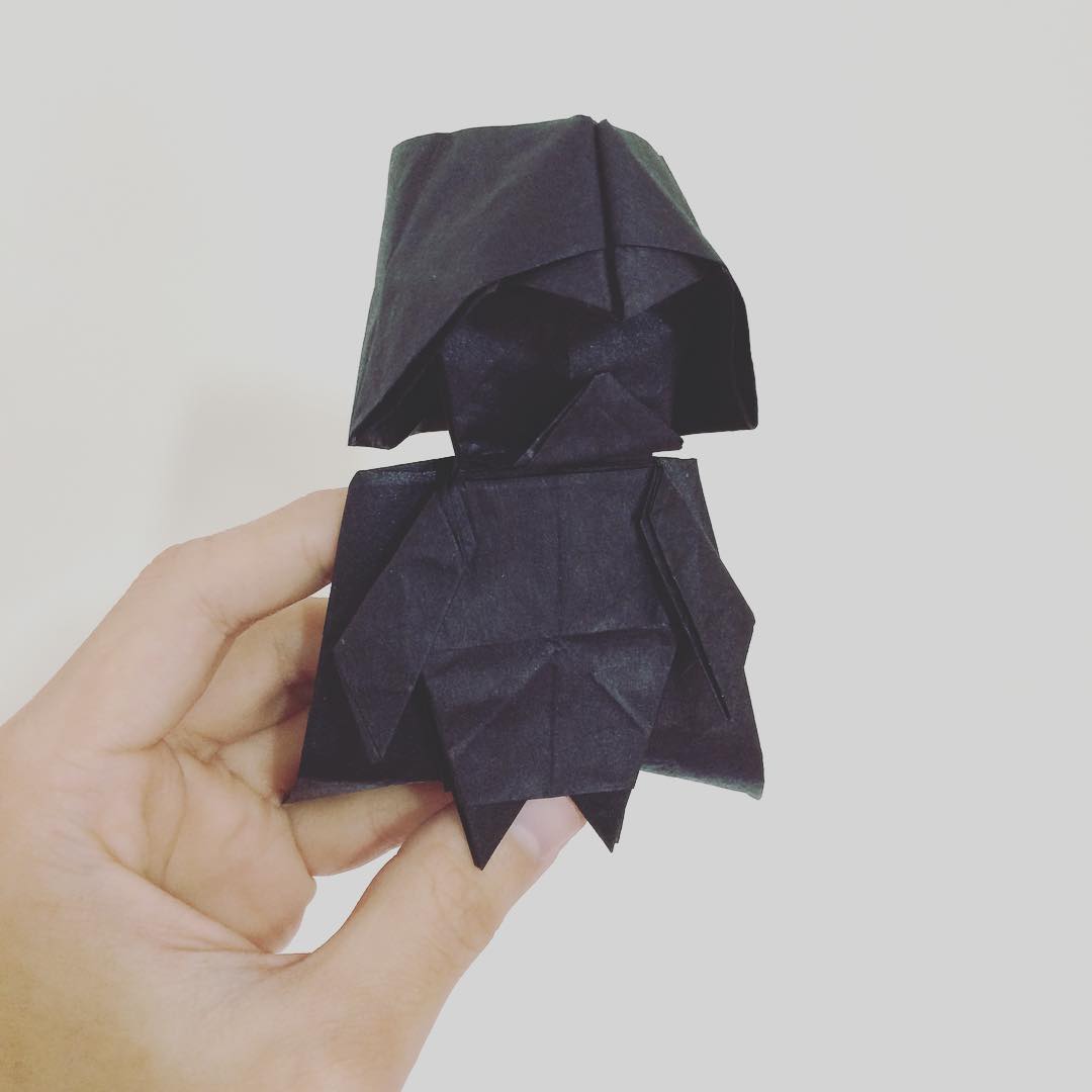 haz tu origami de darth vader oldskull 2