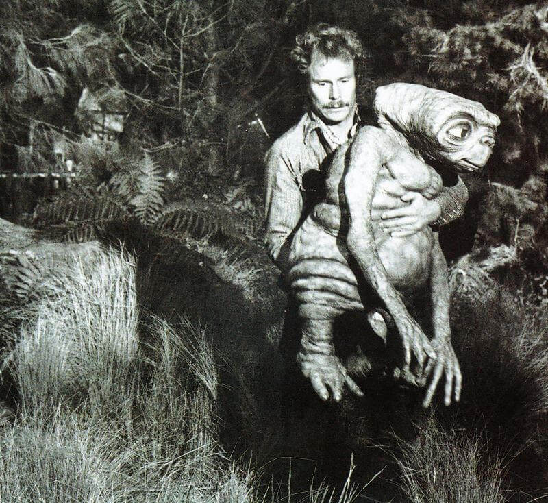 et-the-extra-terrestrial-behind-the-scenes-photo-OLDSKULL-13