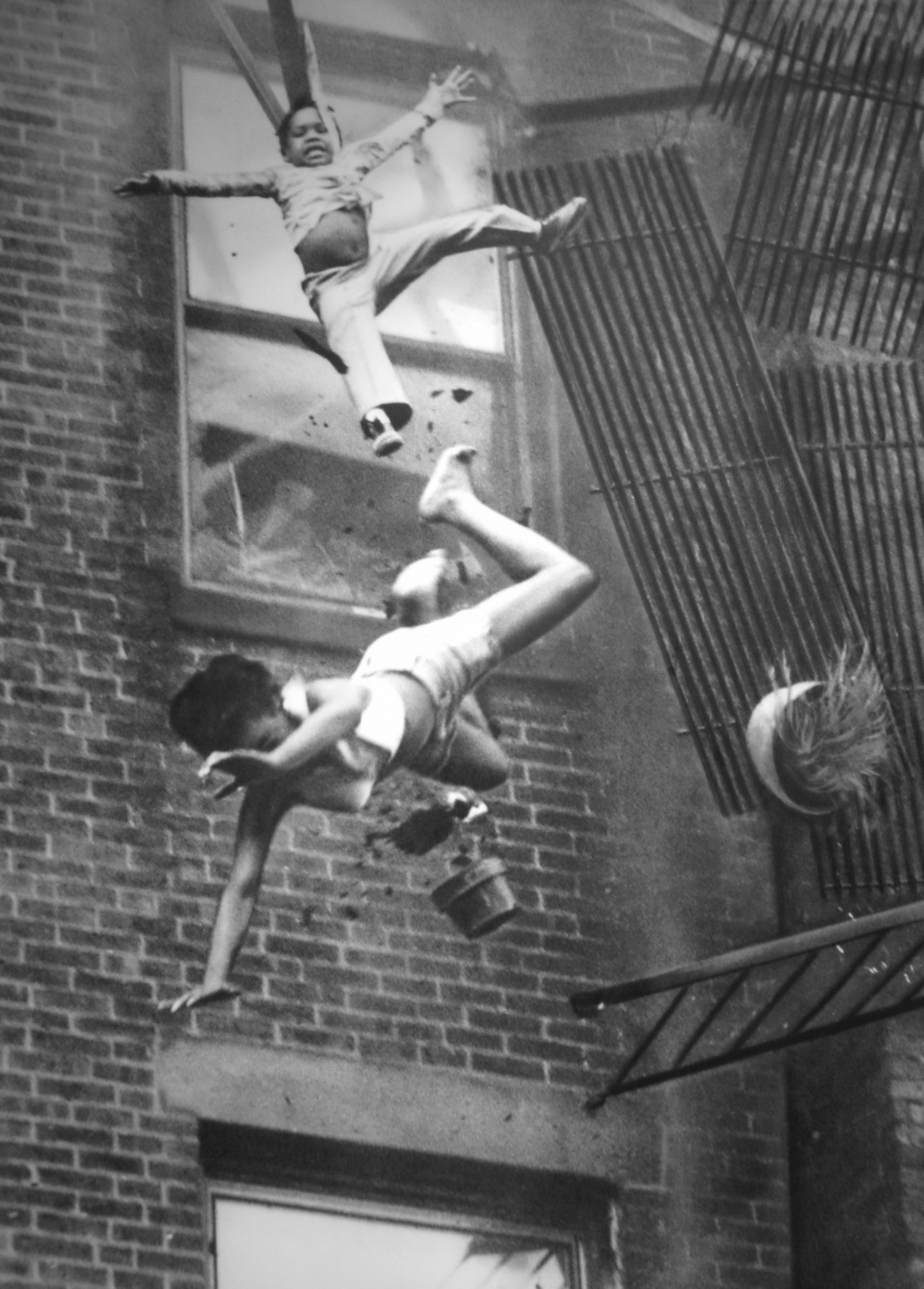 Fuego en la calle Marlborough, 1975. Fotografía de Stanley J. Forman