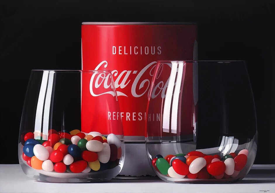 gominolas en un vaso hecho en pintura realista de pedro campos
