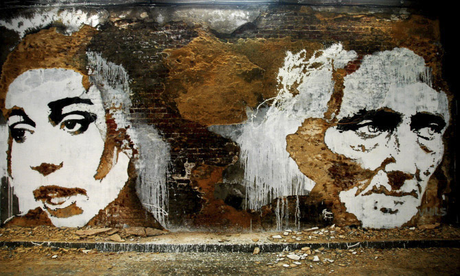 Mural de mujeres hecho por Alexandre Farto aka Vhils
