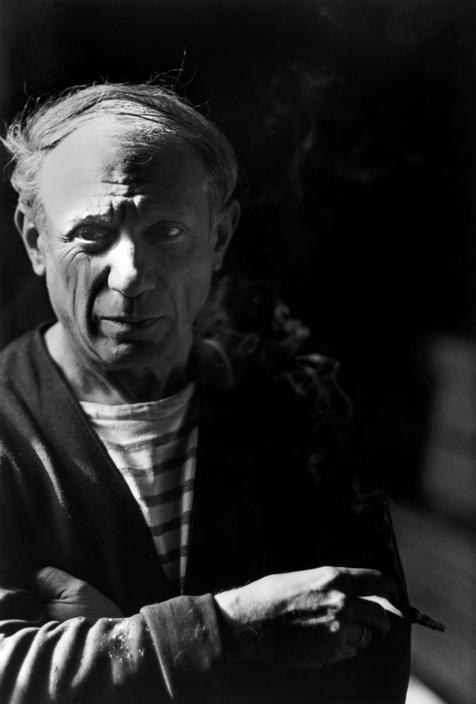Pablo picasso by Robert_Capa-fotografia-oldskull-05