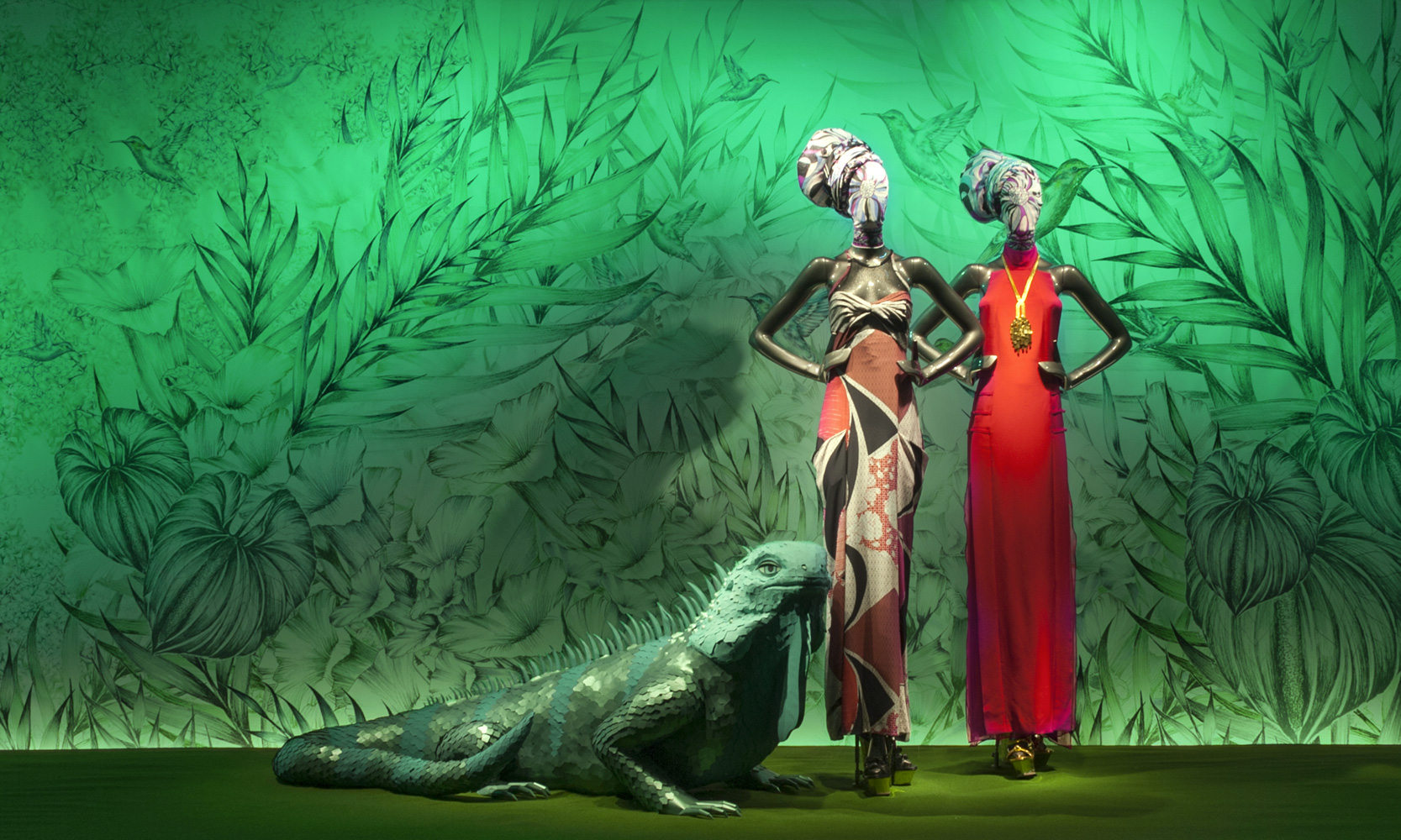 Escultura de papel de una iguana