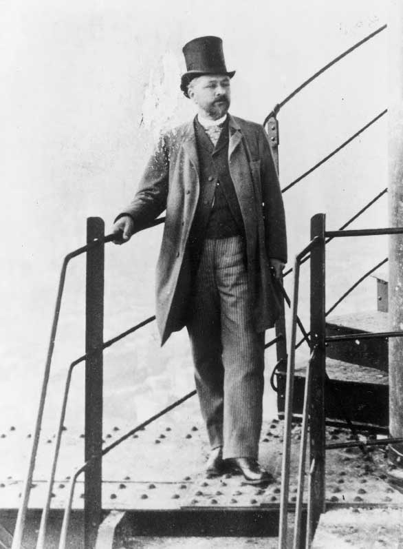 Alexandre Gustave Eiffel en la inauguración de la torre eiffel