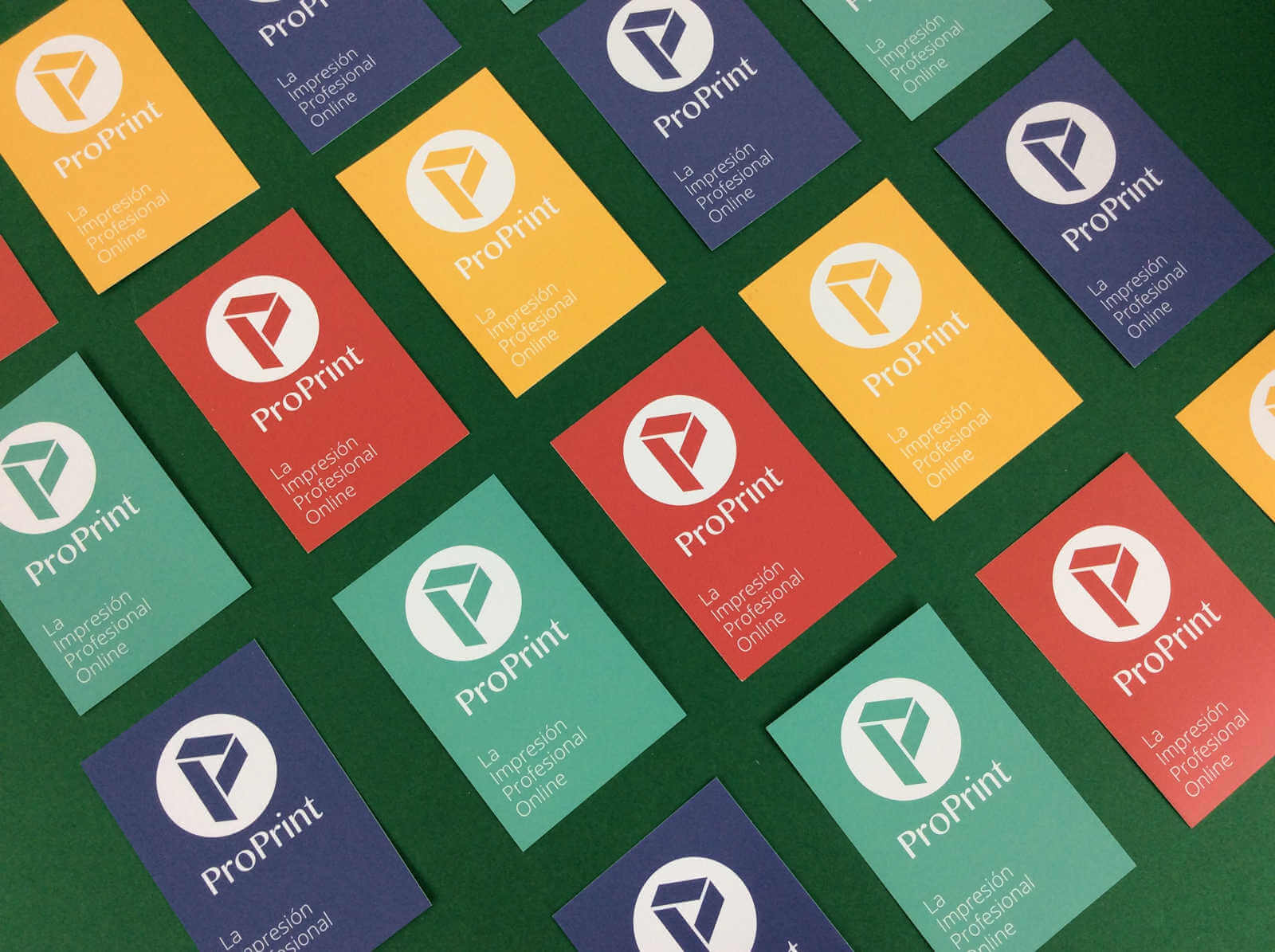 Modelos y colores de tarjetas de visita 