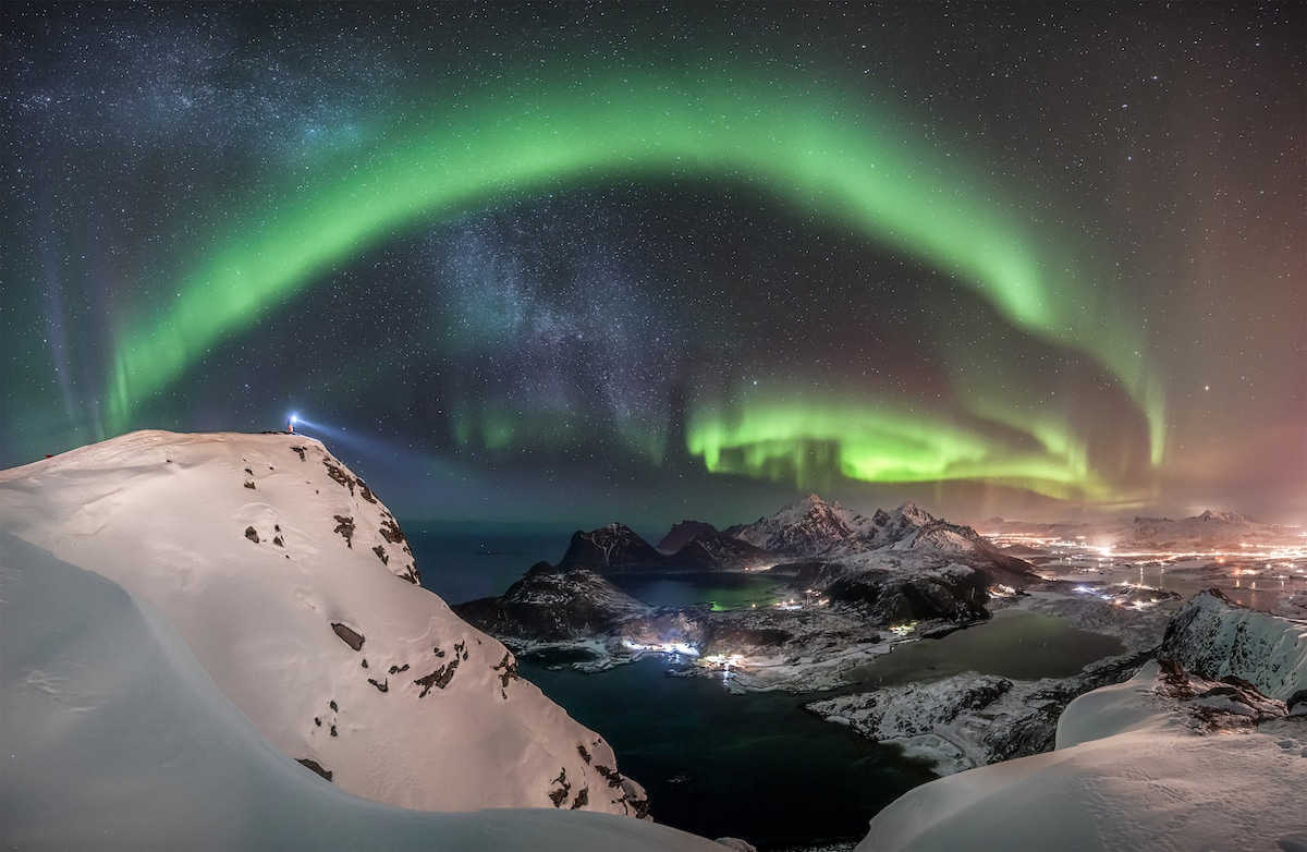 Fotografía astronómica The Watcher” por Nicolai Brügger (Alemania)