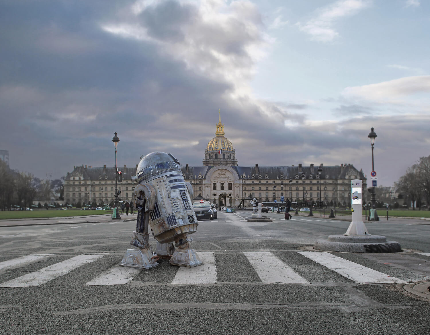 r2d2 en París por Lauren Pons