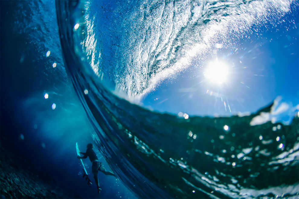 Duck Dive. Tahiti Pro Teahupo’o. (Fotografía de Matt Dunbar)