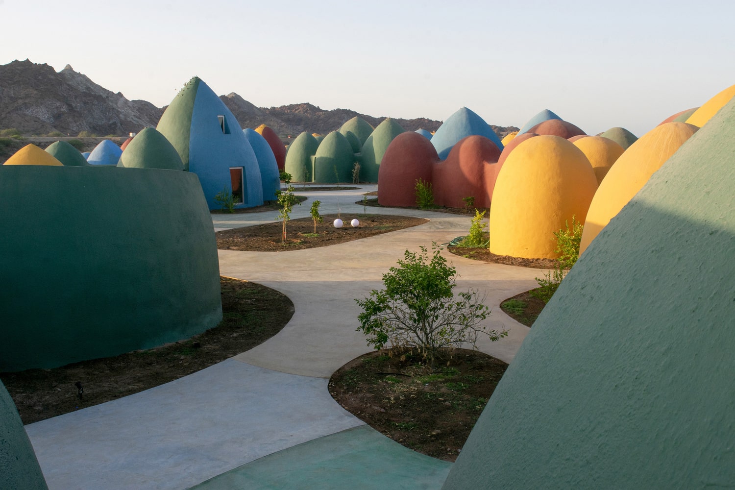 hormusz isla superadobe