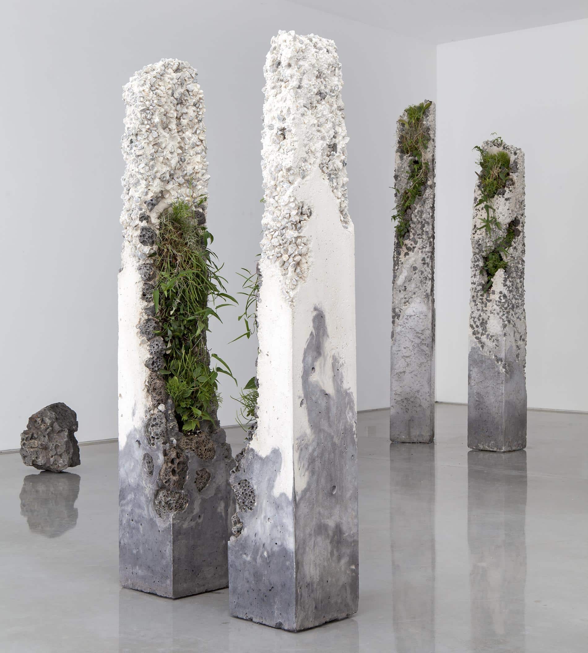 esculturas jamie north columnas Terraforms