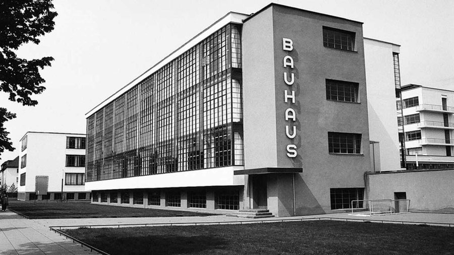 Fachada de la escuela bauhaus