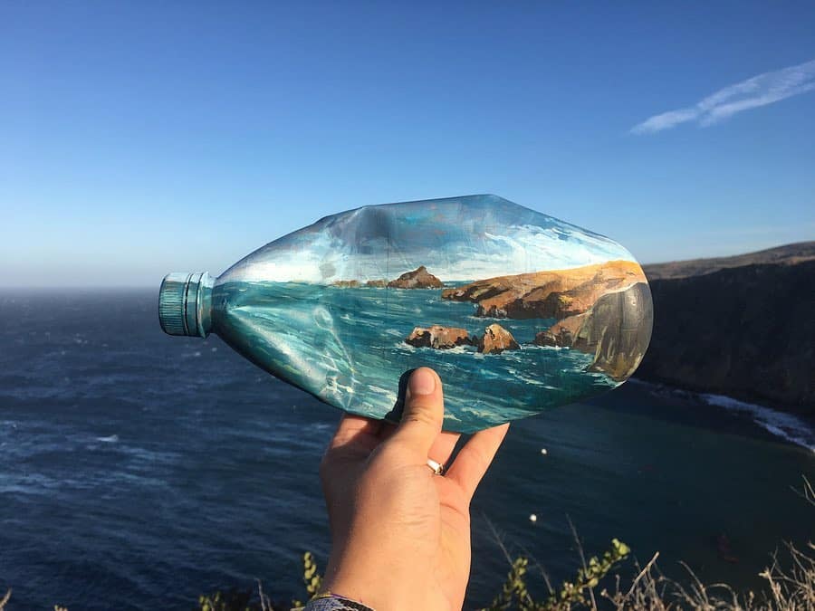 botella paisaje mariah reading art