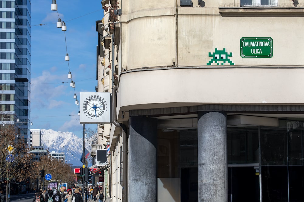 invader eslovenia space invader