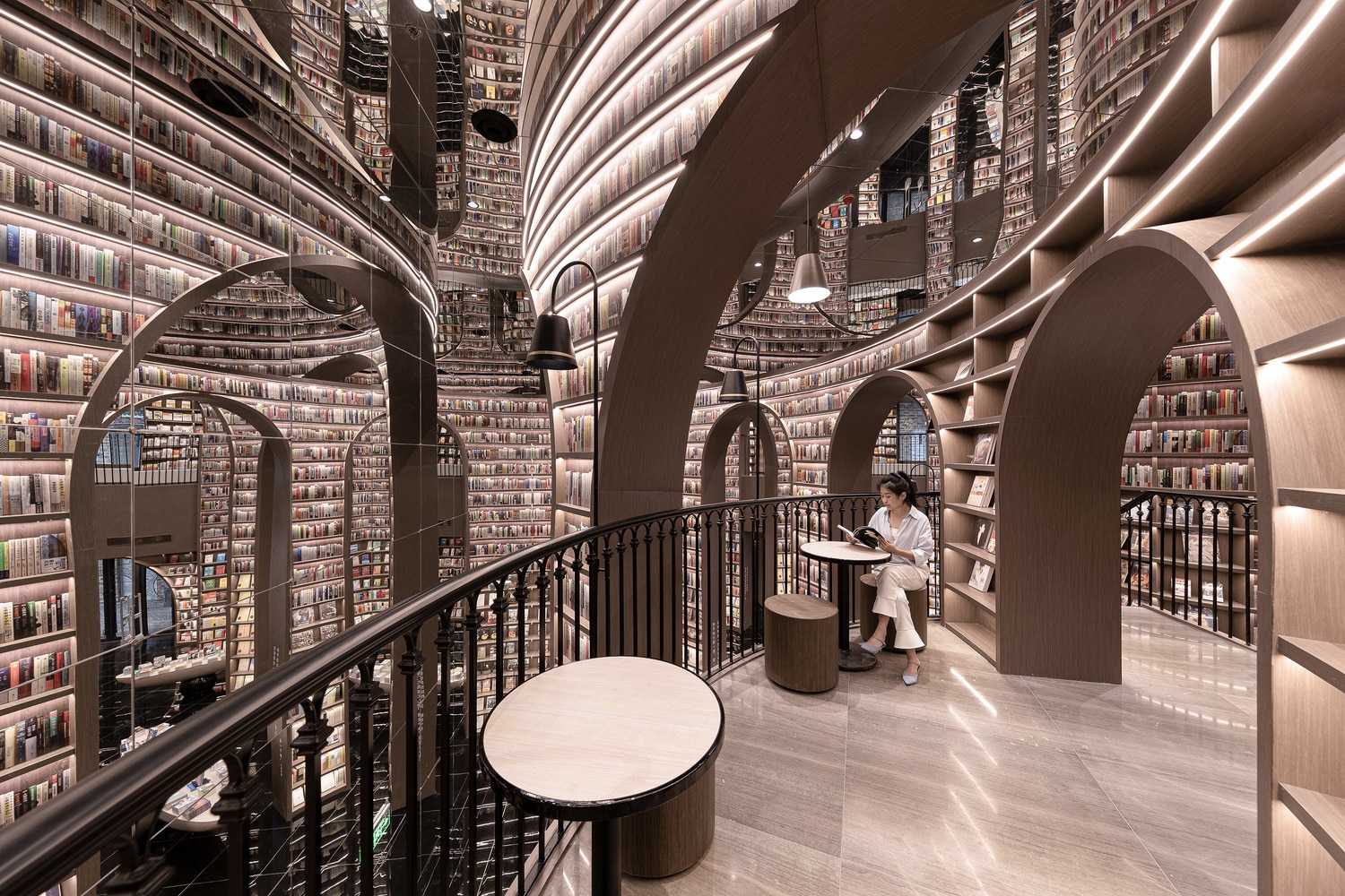 mc libreria library