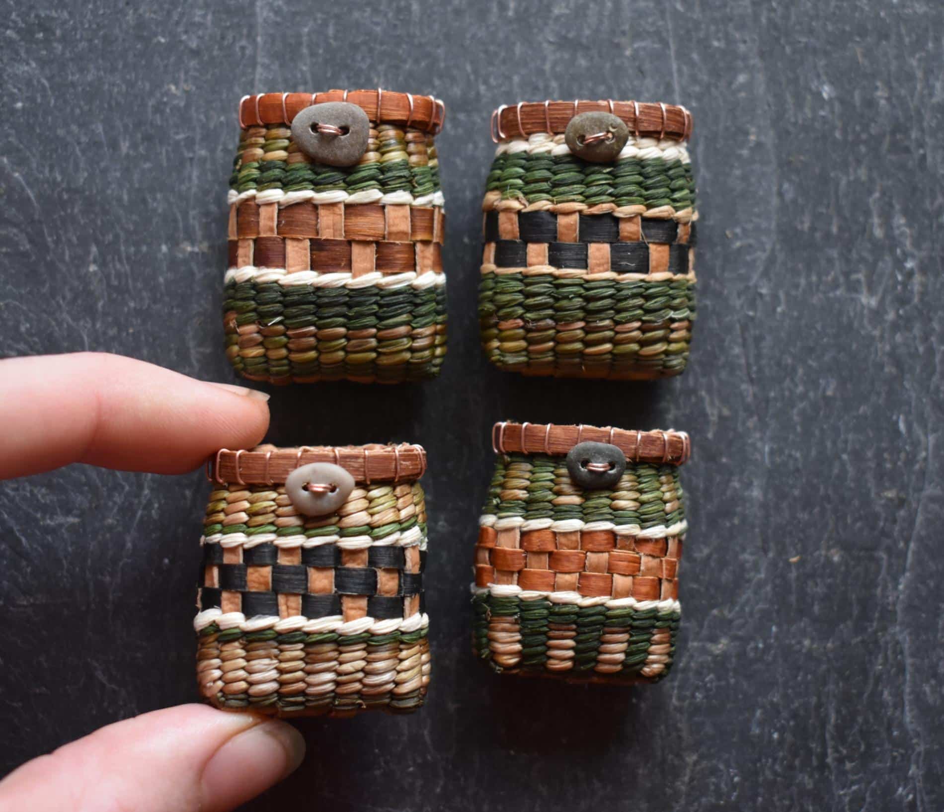 Suzie Grieve cestos miniatura 3