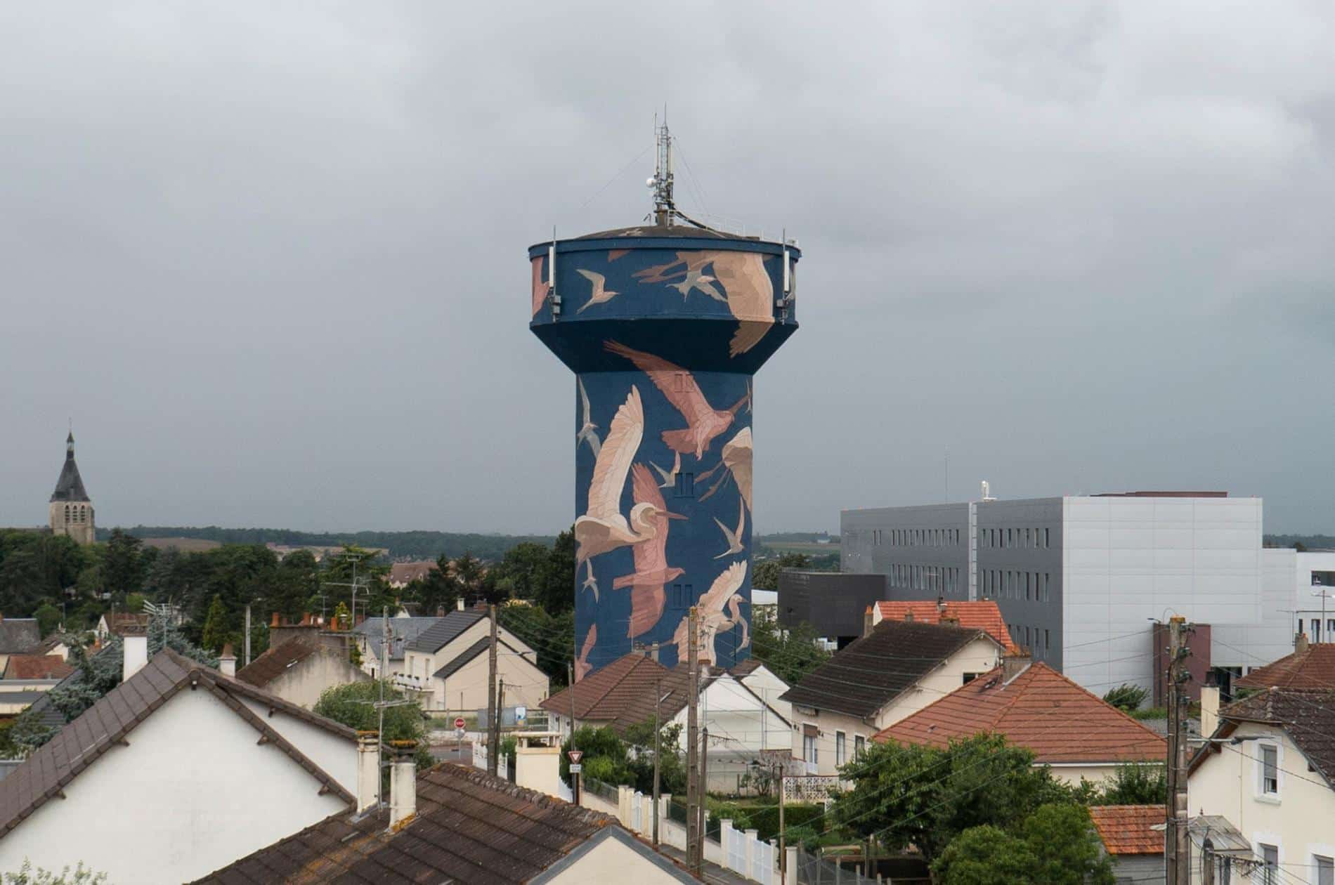 taquen AVES MURAL STREET ART