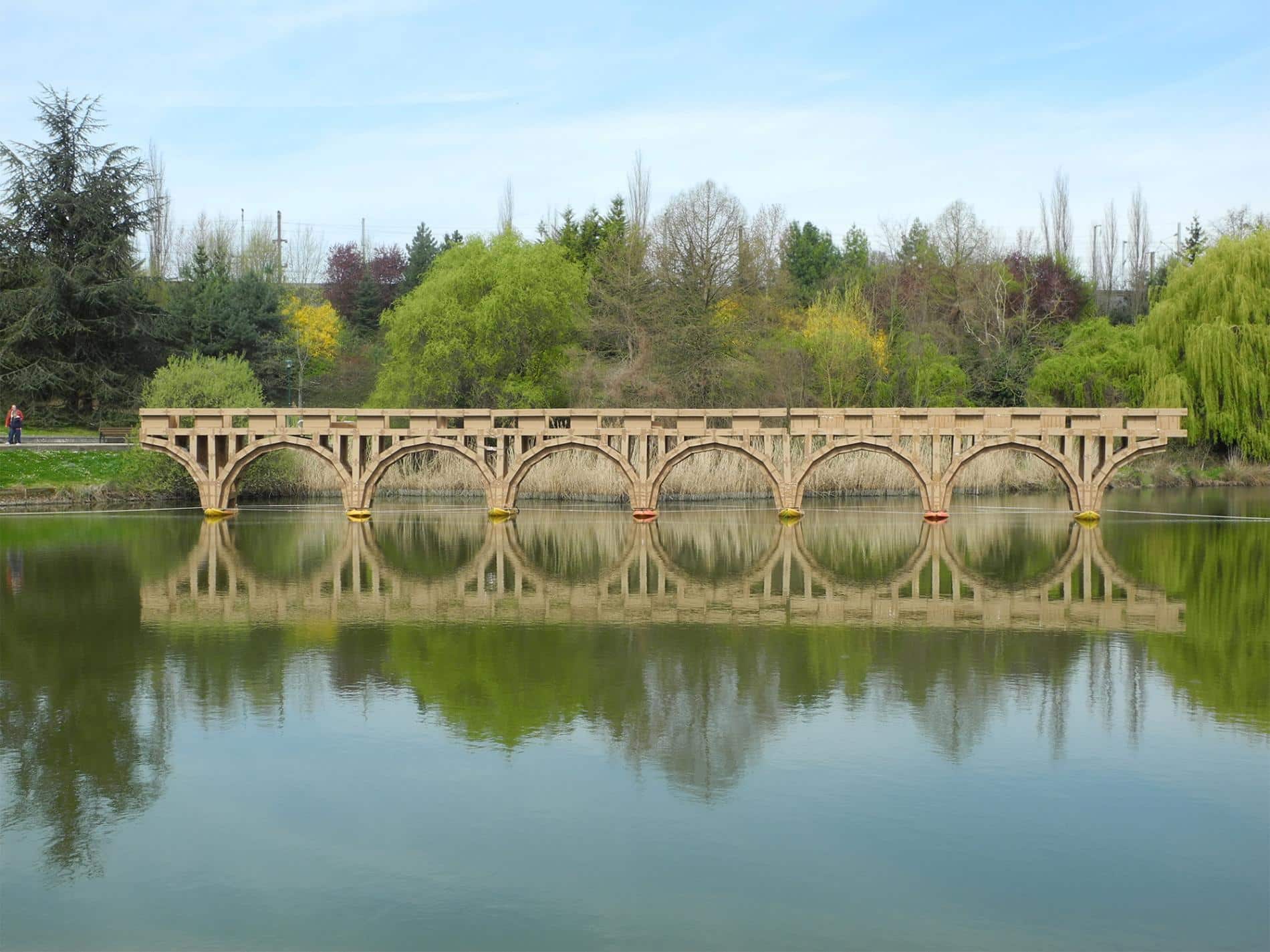 grossetete puente carton france 2016