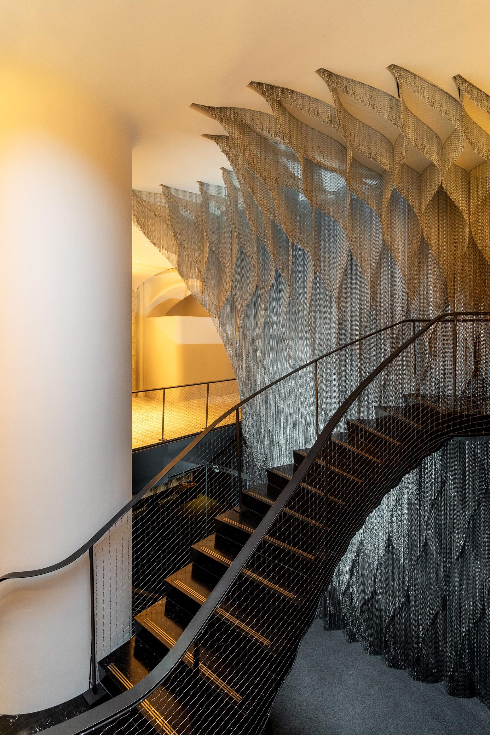 kuma kengo escaleras casa batllo cadenas