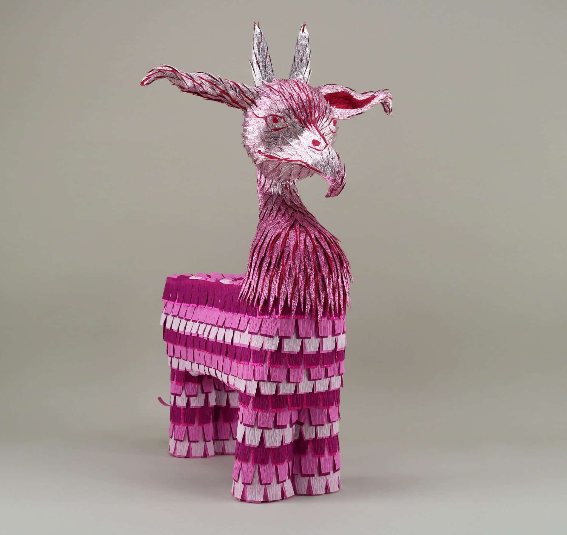 EL ARTE DE LAS PIÑATAS Roberto Benavidez, “Illuminated Hybrid No. 3”
